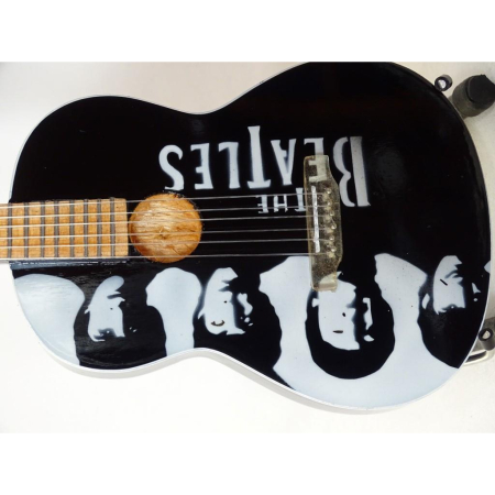 Mini gitara The Beatles Tribute 5111B-52388