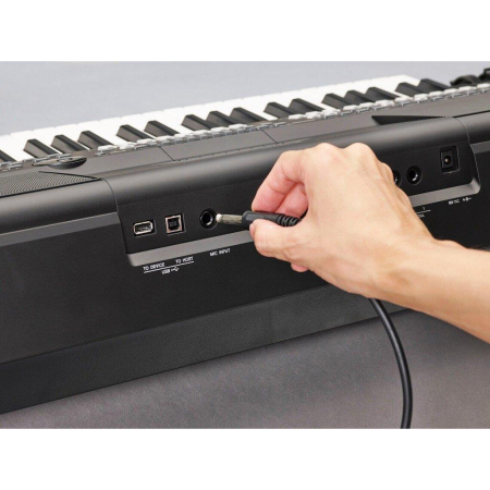 Yamaha PSR SX600 keyboard-56276