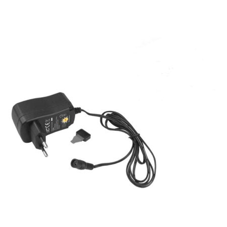 Zasilacz regulowany LTC 3V-12V/2500mA 6 wtyków -57251