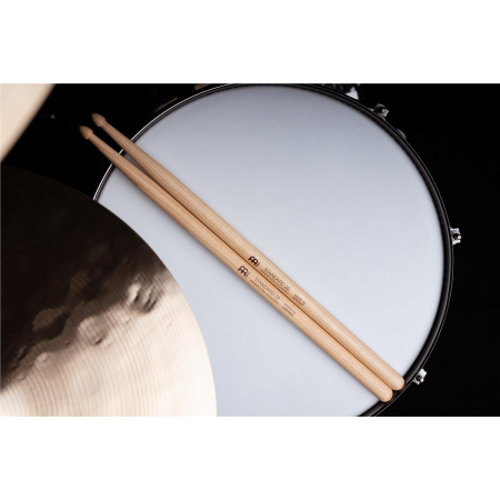 Pałki perkusyjne Meinl Standard 2B Hickory-78876