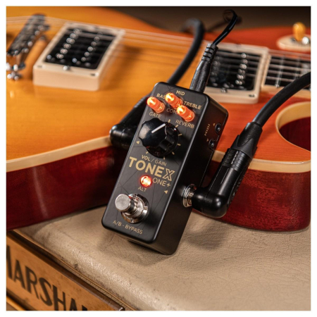 IK Multimedia ToneX One+ PLUS Procesor gitarowy BT-88177